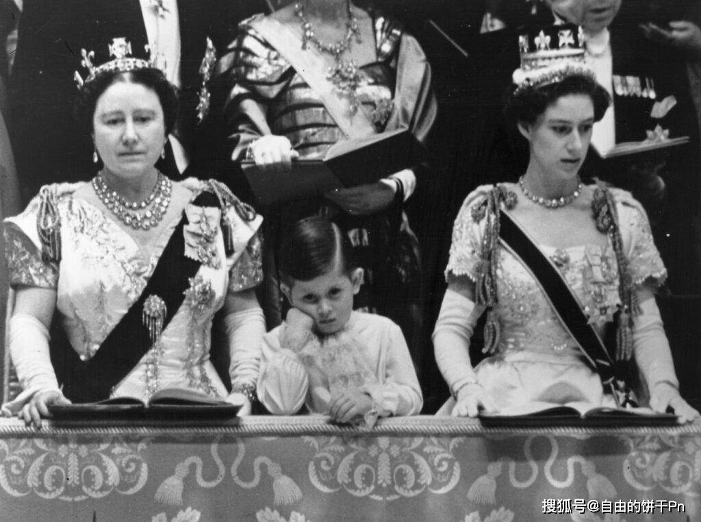 皇冠代理怎么拿_英国女王伊丽莎白二世加冕之前皇冠代理怎么拿，威尔士亲王查尔斯曾试图偷取皇冠