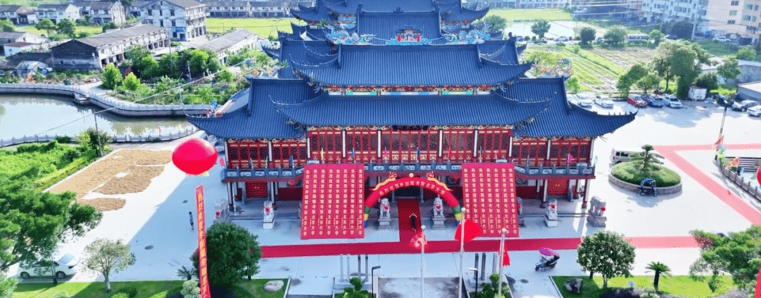 皇冠信用网登2代理_温州一李姓孩子考上北大皇冠信用网登2代理，当地在李氏宗祠大办仪式，还“惊动了宗族长老”，当地回应