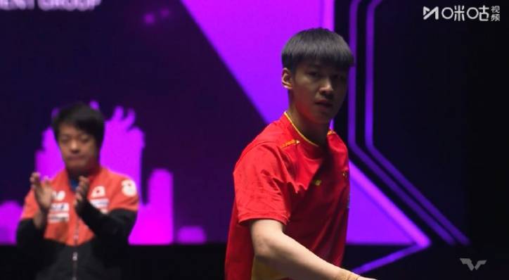 一轮游！张本智和0比3不敌薛飞皇冠信用账号申请，日本男乒全部出局，现场观众大喊“张本智和医疗暂停” | 皇冠信用账号申请